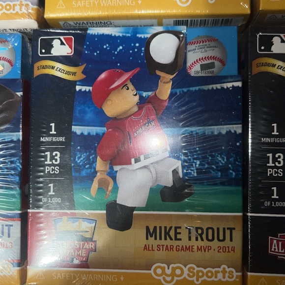 Oyo sports by Lego Mike Trout mini Figurines Lot 5 Box
 rare collectible - Picture 5 of 7